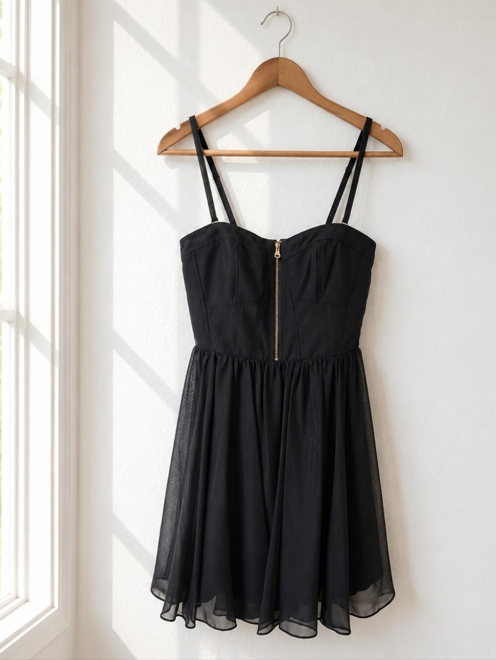 Guess Black Corset Tulle Mini Dress Size 4 Gold Zipper Front